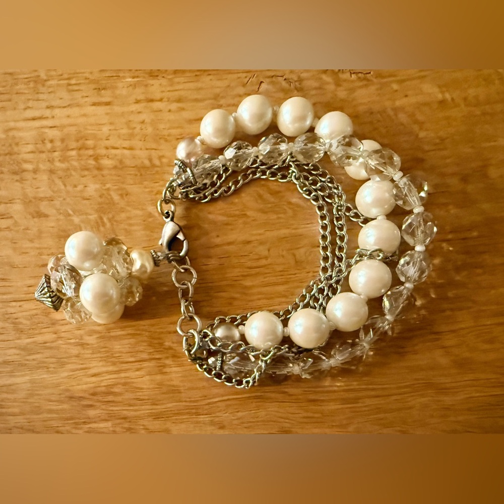 Faux Pearl and Crystal Bracelet